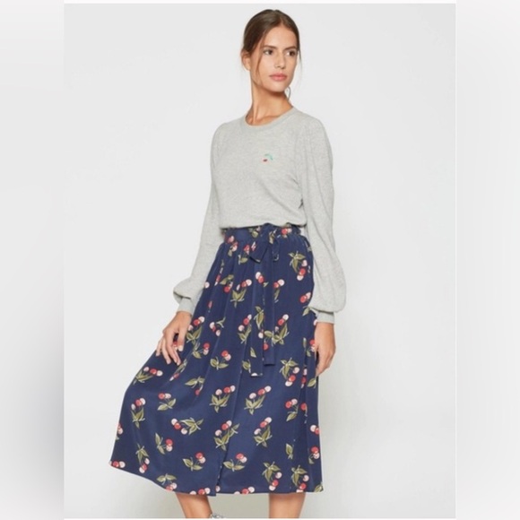 Joie Almudena 100% Silk Wrap Cherry Print Midi Skirt Size S - Picture 1 of 10